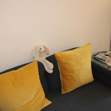 Agreable Appartement P2 Centre Ville Au Calme. นีมส์ ภายนอก รูปภาพ